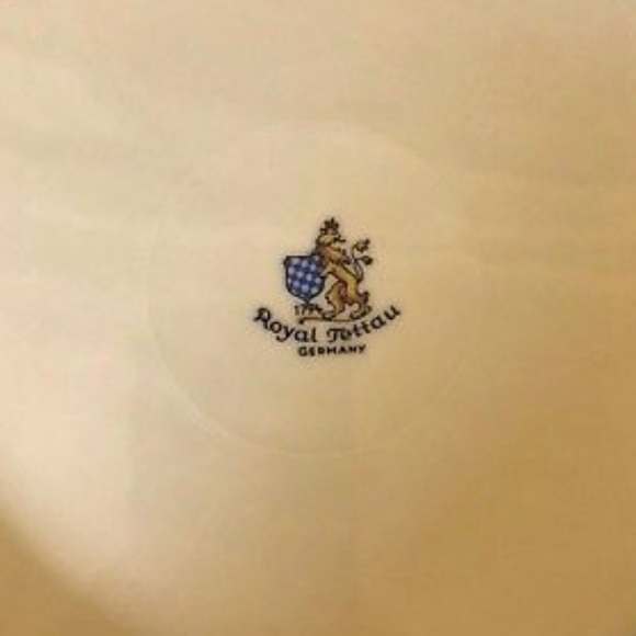Royal Tettau Germany Bone China - Picture 7 of 7